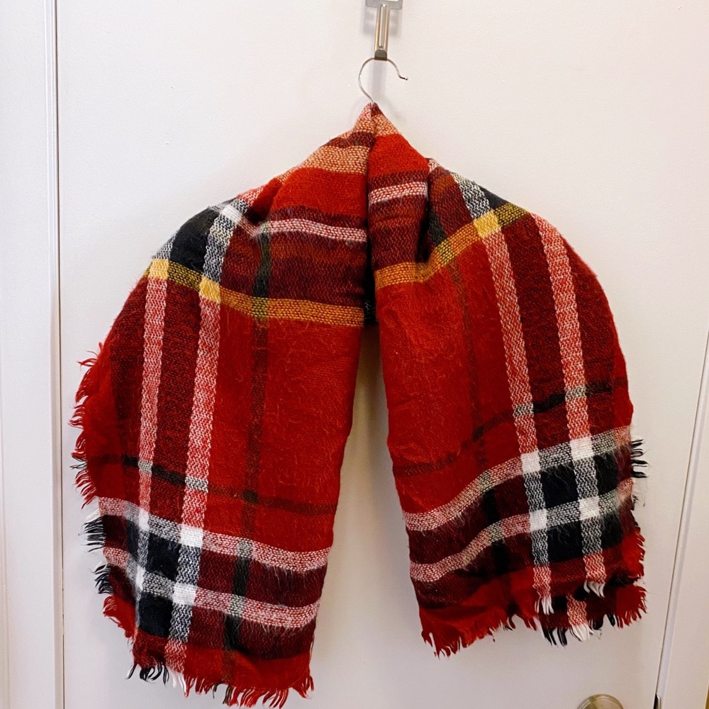 🔥MASSIVE CLEARANCE!💸 5 ITEMS/$40💗 Oversized Plaid Blanket Scarf